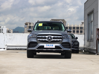 Mercedes-Benz GLS 450 4MATIC Fashion