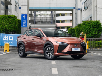 Lexus RZ 450e Enjoy AWD