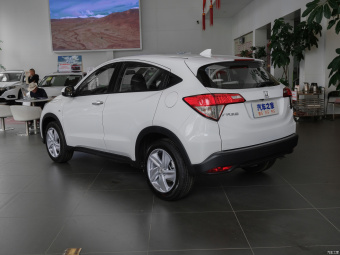 Honda Vezel Comfort 1.5L MT