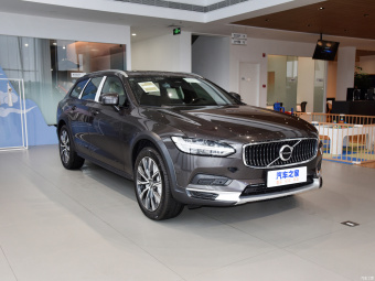 Volvo V90 Cross Country B5 AWD Zhiyuan