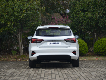 Roewe Ei5 Allure 500
