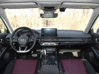 Honda Integra Premium 240TURBO CVT