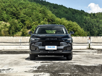 Jetour Dashing 2025 1.5T DCT Luxury Edition