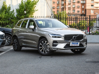 Volvo XC60 B5 AWD Zhiya Luxury