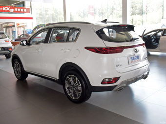 Kia KX5 Deluxe 1.6T AT 2WD