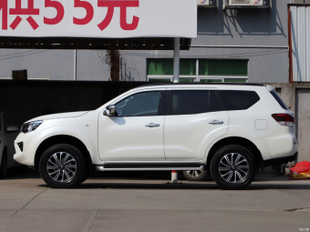 Nissan Terra Deluxe 2.5L XL AT 4WD