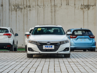 Honda Accord Sport Hybrid Collar