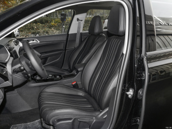 Peugeot 408 Progressive 1.6T