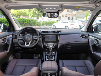 Nissan Qashqai Prem Happy Night 2.0L CVT XV