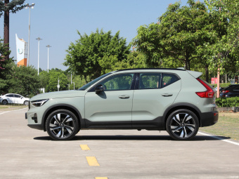 Volvo XC40 B4 AWD Zhiya Sports