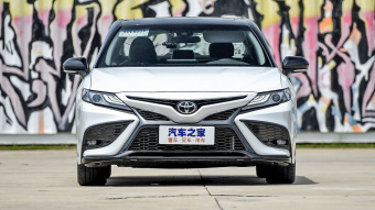 Toyota Camry Knight 2.0S