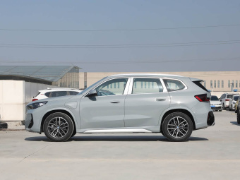 BMW iX1 2025 eDrive25L M Sport