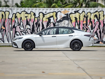 Toyota Camry Knight 2.0S