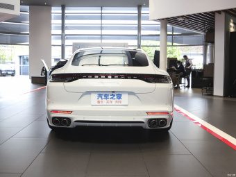 Porsche Panamera 4S Executive
