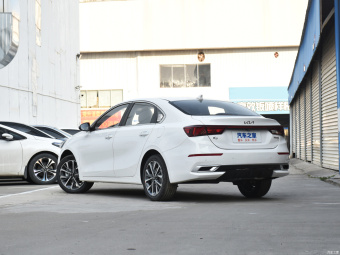 Kia K3 Fresh 1.5L CVT