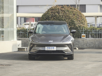 IM Motors LS7 Urban Fit 77 kWh