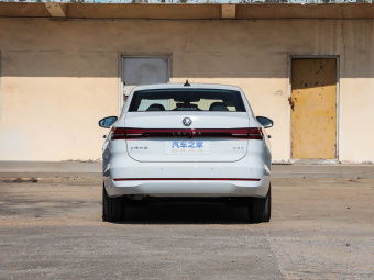 VW Lavida 2026 Pro 1.5L Six Million Edition