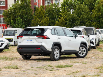 Toyota RAV4 2024 2.0L CVT 2WD Urban Edition