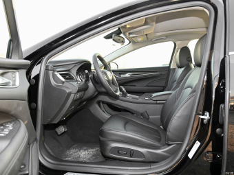 Buick LaCrosse Luxury 552T