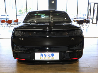 Zeekr 007 2025 AWD Intelligent Driving Edition 75kWh
