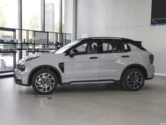 Lynk & Co 01 PHEV AM 1.5TD EM-P