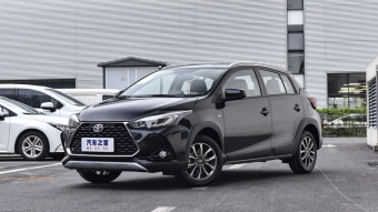 Toyota YARiS L Model X Deluxe PLUS 1.5L CVT