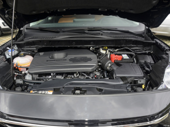Ford Escape Shine EcoBoost 245