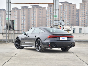 Audi RS7  4.0T Quattro