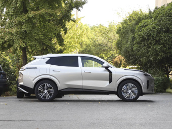 Lynk & Co 08 EM-P 2025 Model 245km Ultra-Long Range Pro