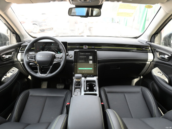 Roewe RX5 ePlus Guochao Ronglin Flagship