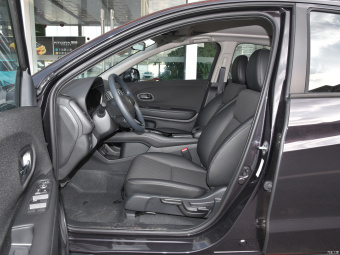 Honda Vezel Magic Night · Pioneer 1.5L CVT