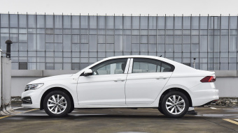 VW Bora Comfort Smart Connect 200TSI DSG