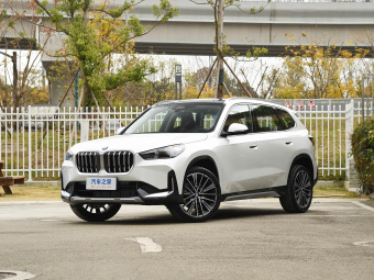 BMW X1 2026 xDrive25Li X Design