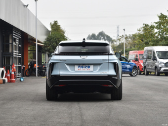Cadillac Lyriq Premium Long Range RWD