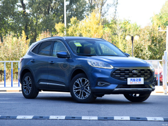 Ford Escape Shine EcoBoost 245 4WD