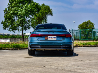 Audi A7L Advance Edition 1 55 TFSI Quattro