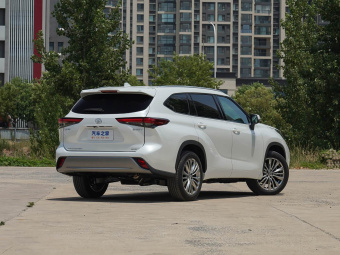 Toyota Highlander 2024 380T AWD Premium 7-seater