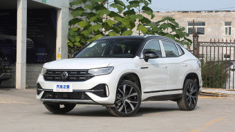 VW Tayron X Flagship Connect 4Motion 380TSI