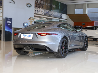 Jaguar F-Type Coupe R-Dynamic Black P300