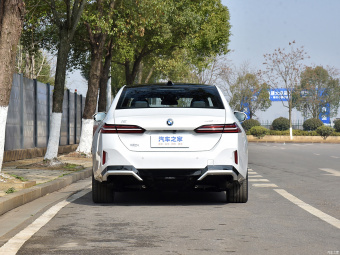 BMW i5 eDrive 35L Exclusive M Sport