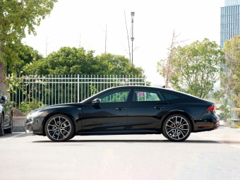 Audi A7 Premium 55 TFSI Quattro