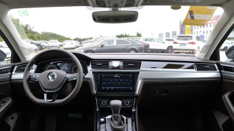 VW Phideon Deluxe 380TSI
