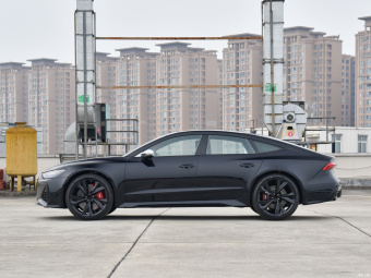 Audi RS7  4.0T Quattro