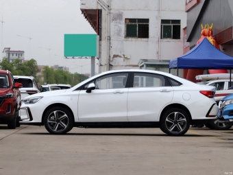 Beijing EU5 Zhifeng R500