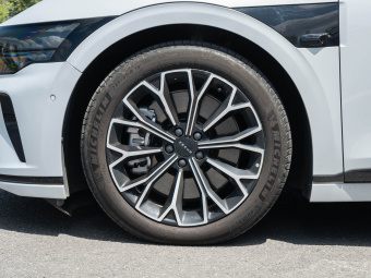 Zeekr 007GT 2025 AWD Intelligent Driving Edition 75kWh