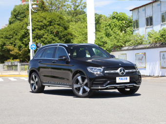 Mercedes-Benz GLC 300 L 4MATIC Luxury