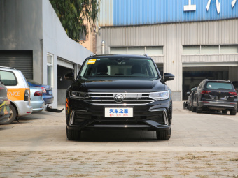 VW Tiguan L Hybrid Premium 430PHEV