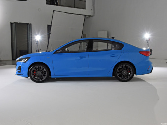 Ford Focus Sedan ST-Line EcoBoost 180