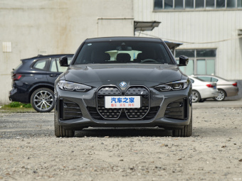 BMW i4 eDrive40
