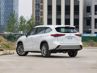 Toyota Highlander Hybrid 2024 2.5L Intelligent Electric Hybrid Dual-Motor Four-Wheel Drive Luxury 7-Seater